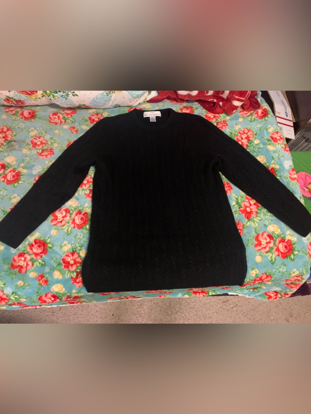 Precious Fibers 100% Cashmere Black Cable Knit Sweater Medium